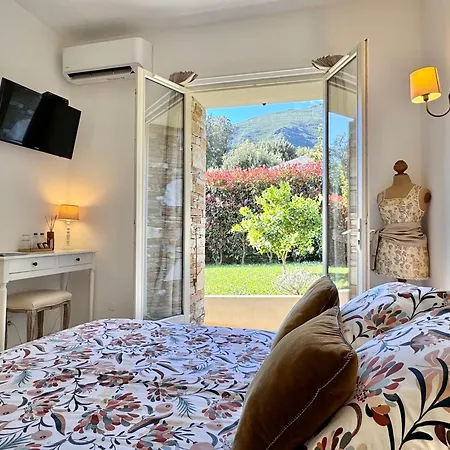 Bed and Breakfast Les 5 Arches - Adult Only Sisco