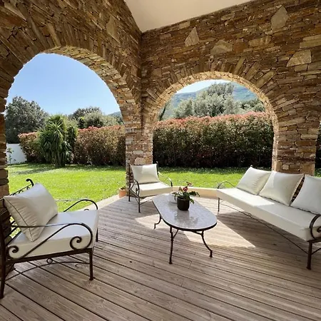 Bed & Breakfast Les 5 Arches - Adult Only Sisco