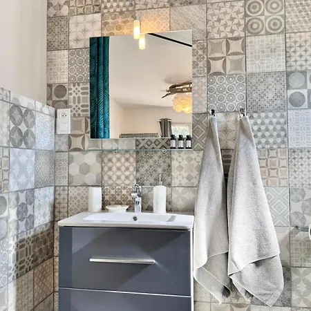 Les 5 Arches - Adult Only Sisco