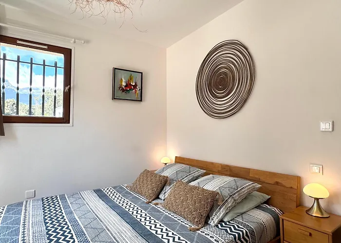 Les 5 Arches - Adult Only Sisco