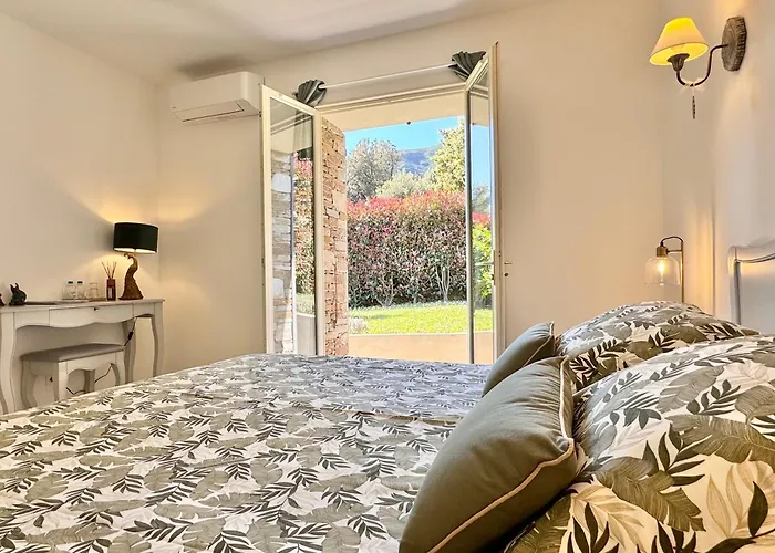 Les 5 Arches - Adult Only