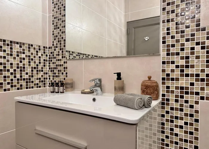 Bed & Breakfast Les 5 Arches - Adult Only 4*