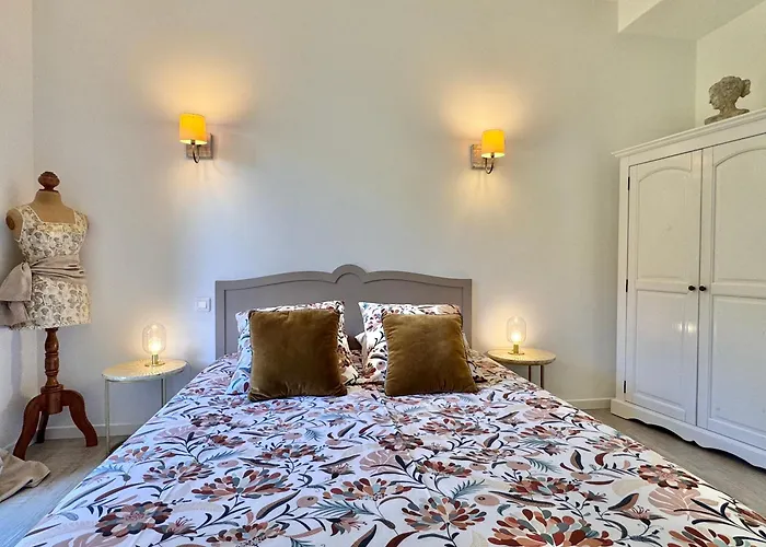 Les 5 Arches - Adult Only