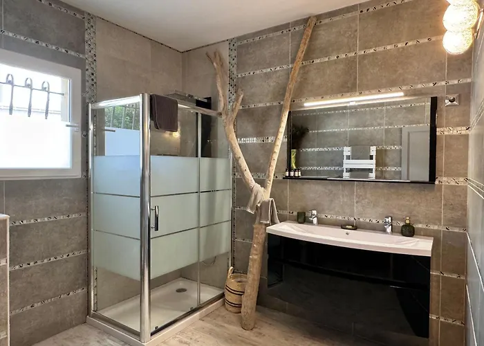 Les 5 Arches - Adult Only Sisco